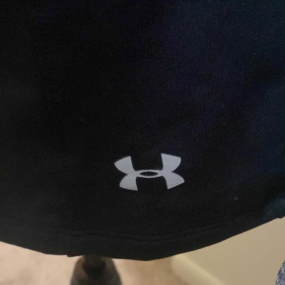 Under armour long sleeve - Picture 4 of 8